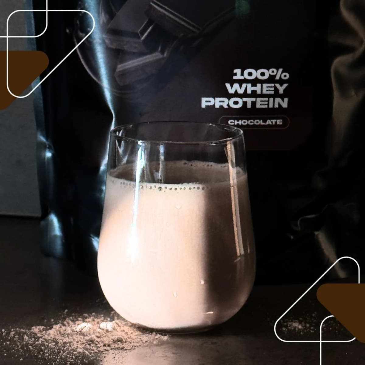 pripravený proteínový nápoj v pohári
